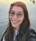 Brunette woman with eyeglasses