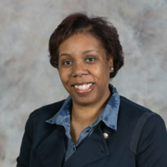 Angela Riddle headshot